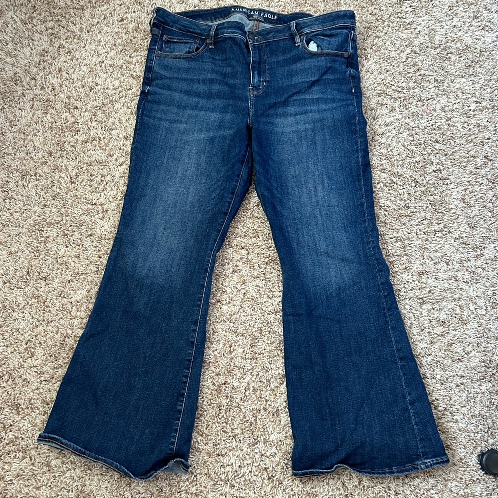 American Eagle Flare Jeans💗👖